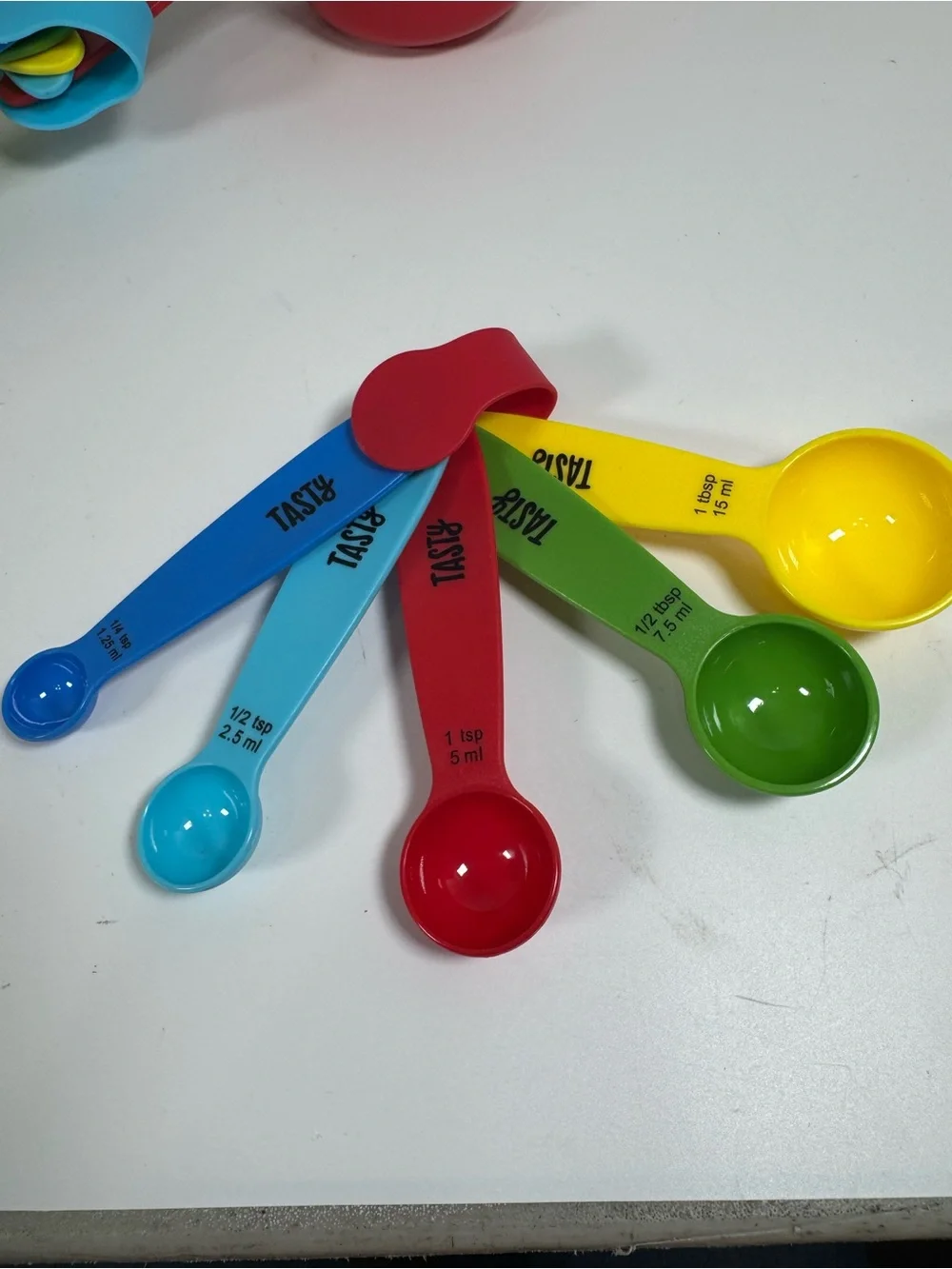 Tasty Brand Multicolor Measuring Cup and Spoon Set